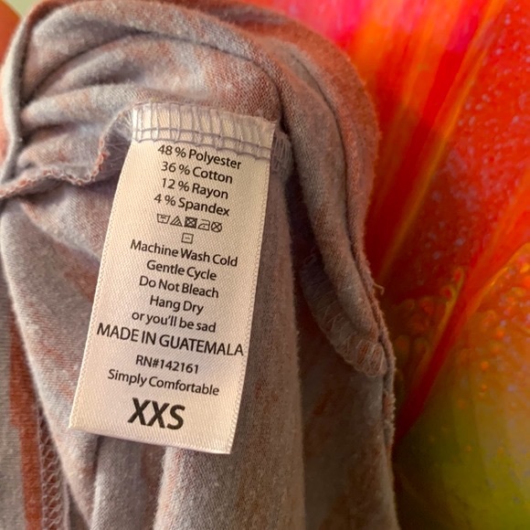 LuLaRoe Tunic - Picture 9 of 9